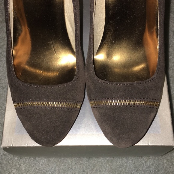 Michael Kors Brown Pumps w/ Zipper Detailing - Picture 7 of 7